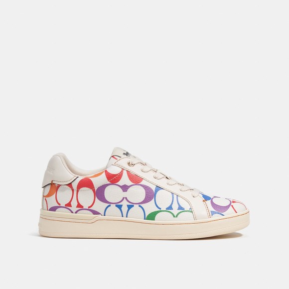 NWT Coach Outlet Clip Low Top Sneaker In Rainbow Signature Canvas - Picture 3 of 6
